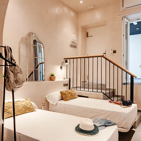 게스트하우스 Astuto Boutique Jerez - Adults Only 헤레스